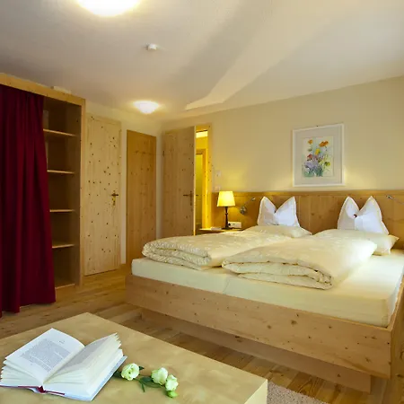 Urbanhof 3*