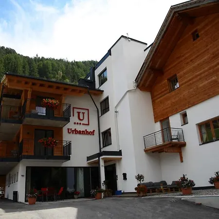 Hotel Urbanhof