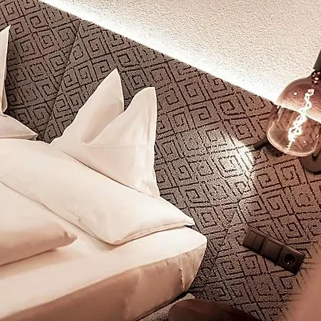 Hotel Urbanhof